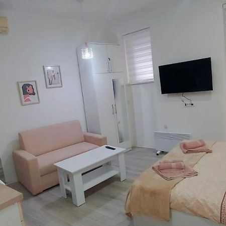 Zeleni Venac Studio & Apartment Belgrad Exterior foto