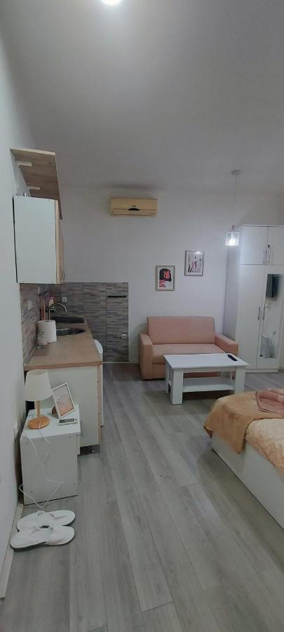 Zeleni Venac Studio & Apartment Belgrad Exterior foto